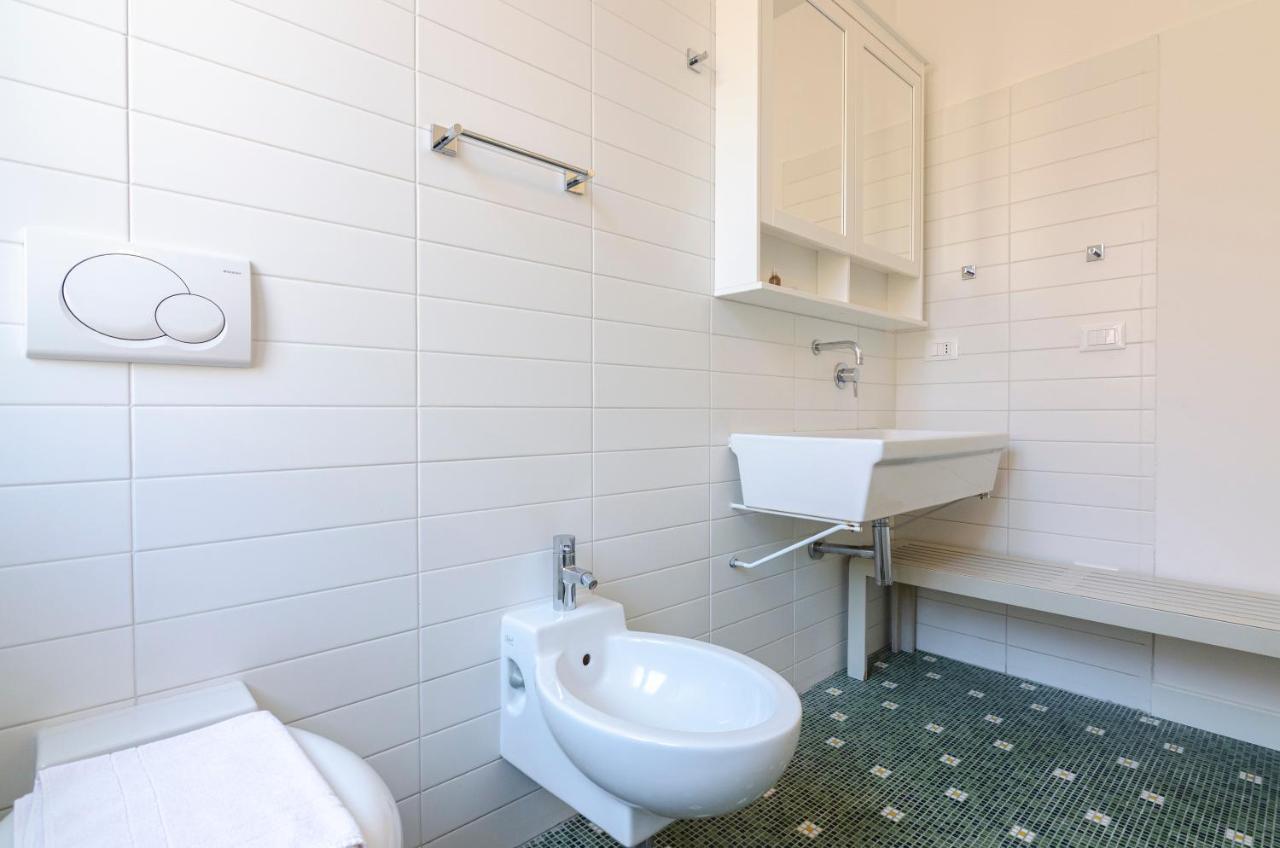 Canguroproperties - Albertoni Bologna Bagian luar foto