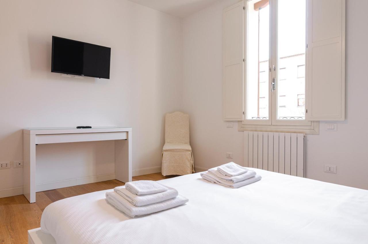 Canguroproperties - Albertoni Bologna Bagian luar foto